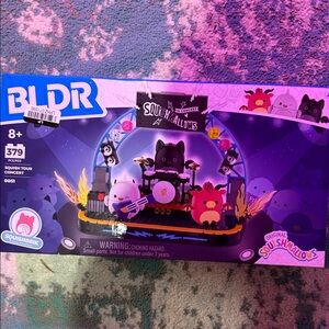 Squishmallows BLDR Squish Tour Concert Building Set - Purple, Pink, Black